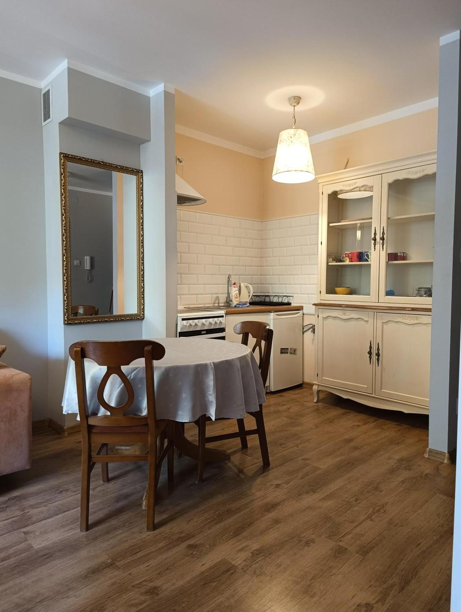 Apartament Parkowy 24H Łomża Exteriör bild